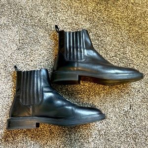 Zara black Chelsea boot size 40
